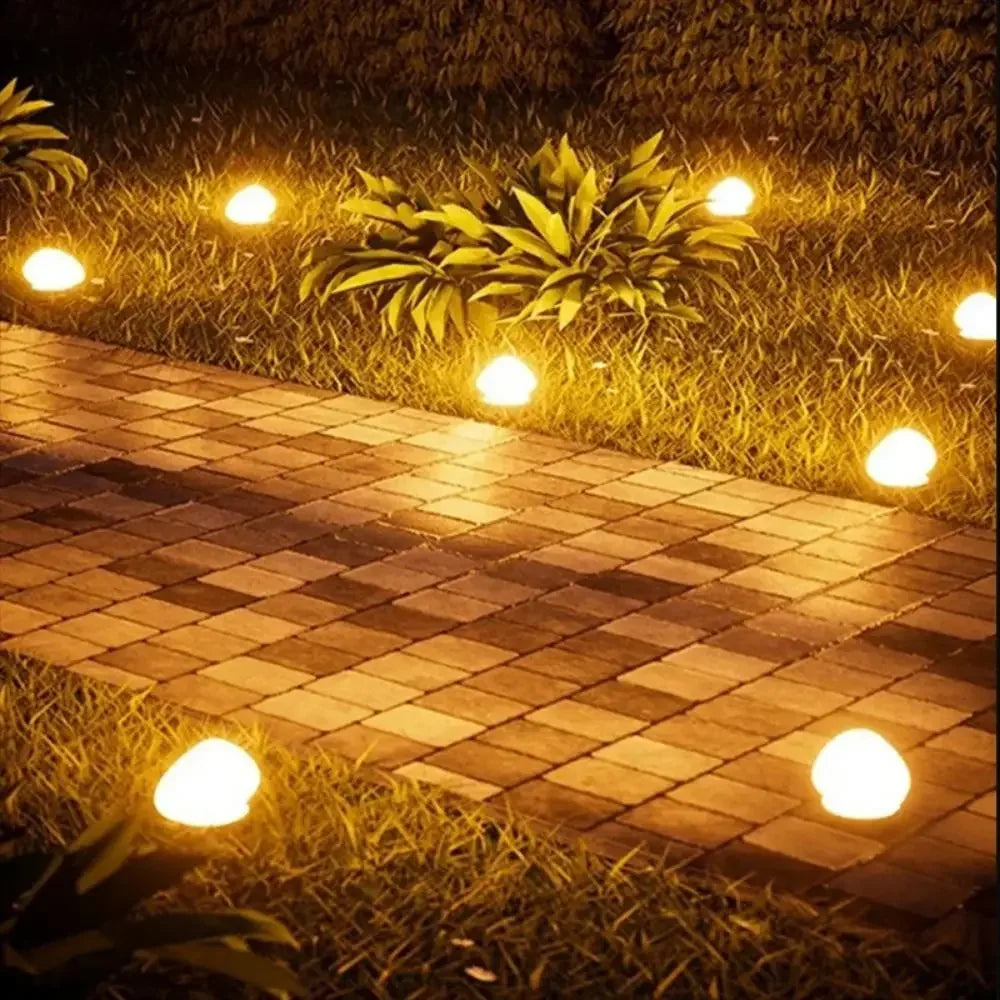 Modern Solar Outdoor Light for Garden - Waterproof / weatherproof & Solar powered