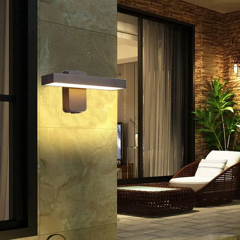 Minimalist Wall Sconce for Staircase - 360° rotating
