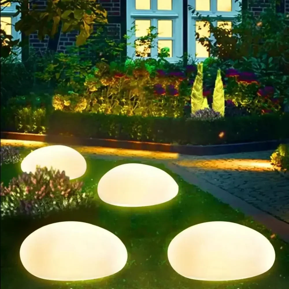 Modern Solar Outdoor Light for Garden - Waterproof / weatherproof & Solar powered